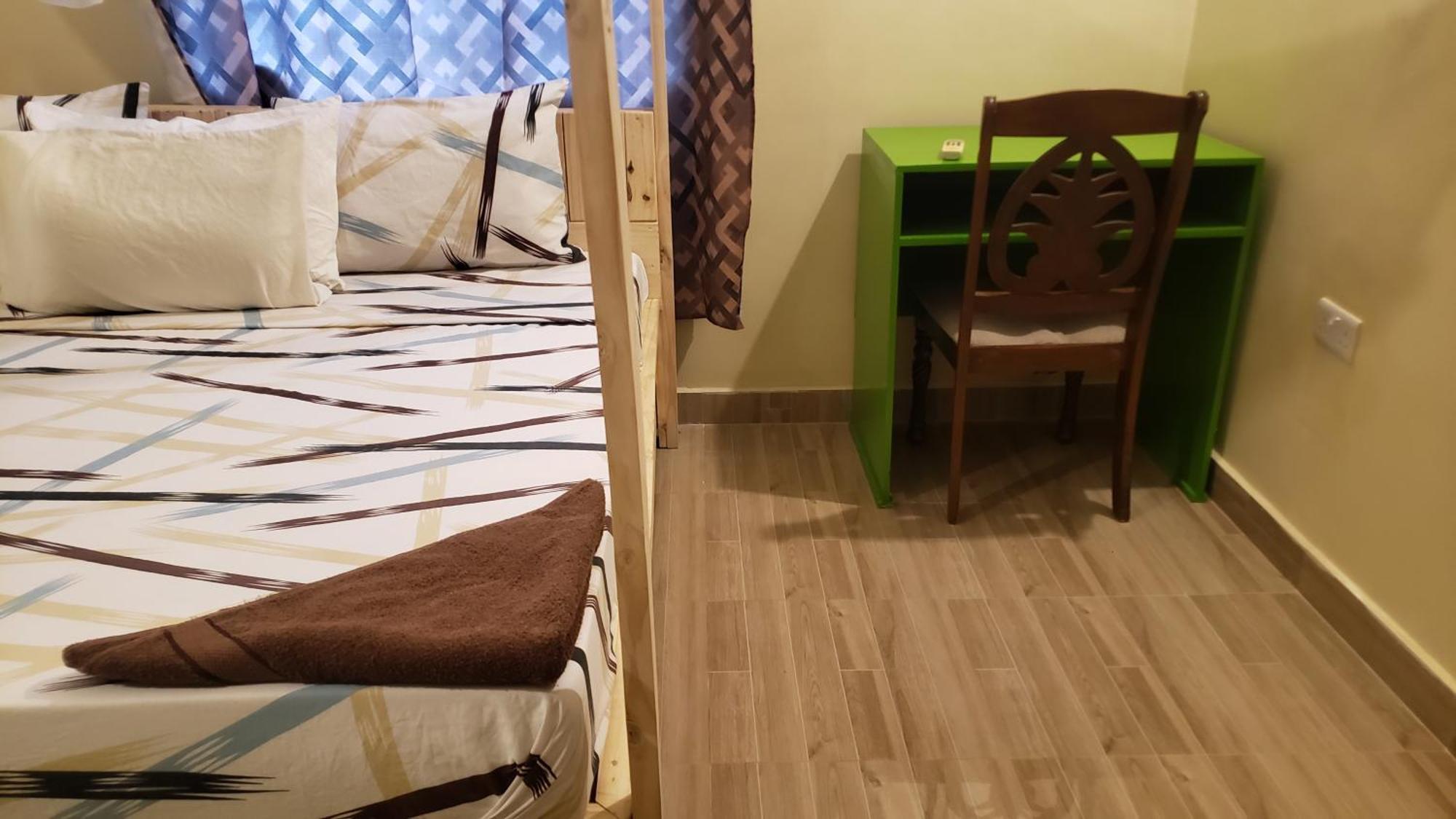 L&J Modern Backpackers Bnb Daressalam Exterior foto